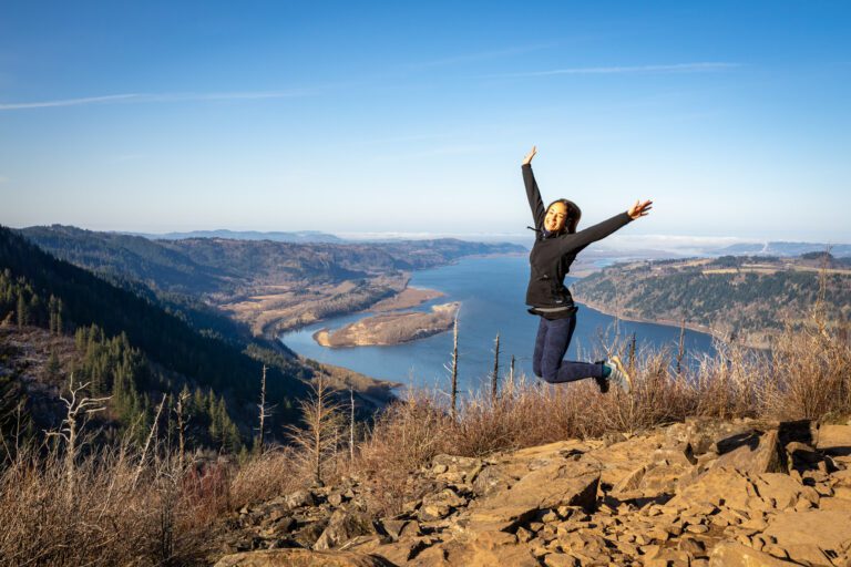 21 Incredible Hikes Near Portland: A Complete Hiking Guide